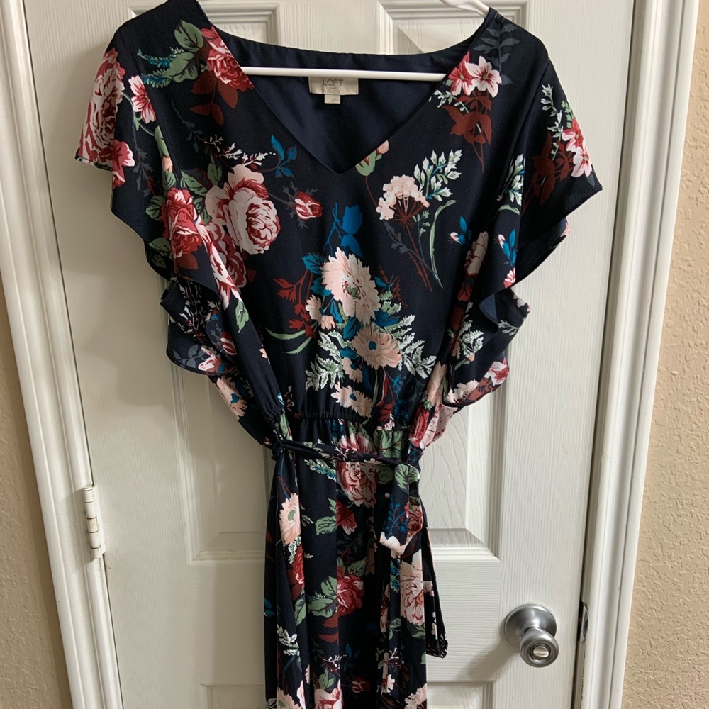 Short sleeve midi dress perfect for fall